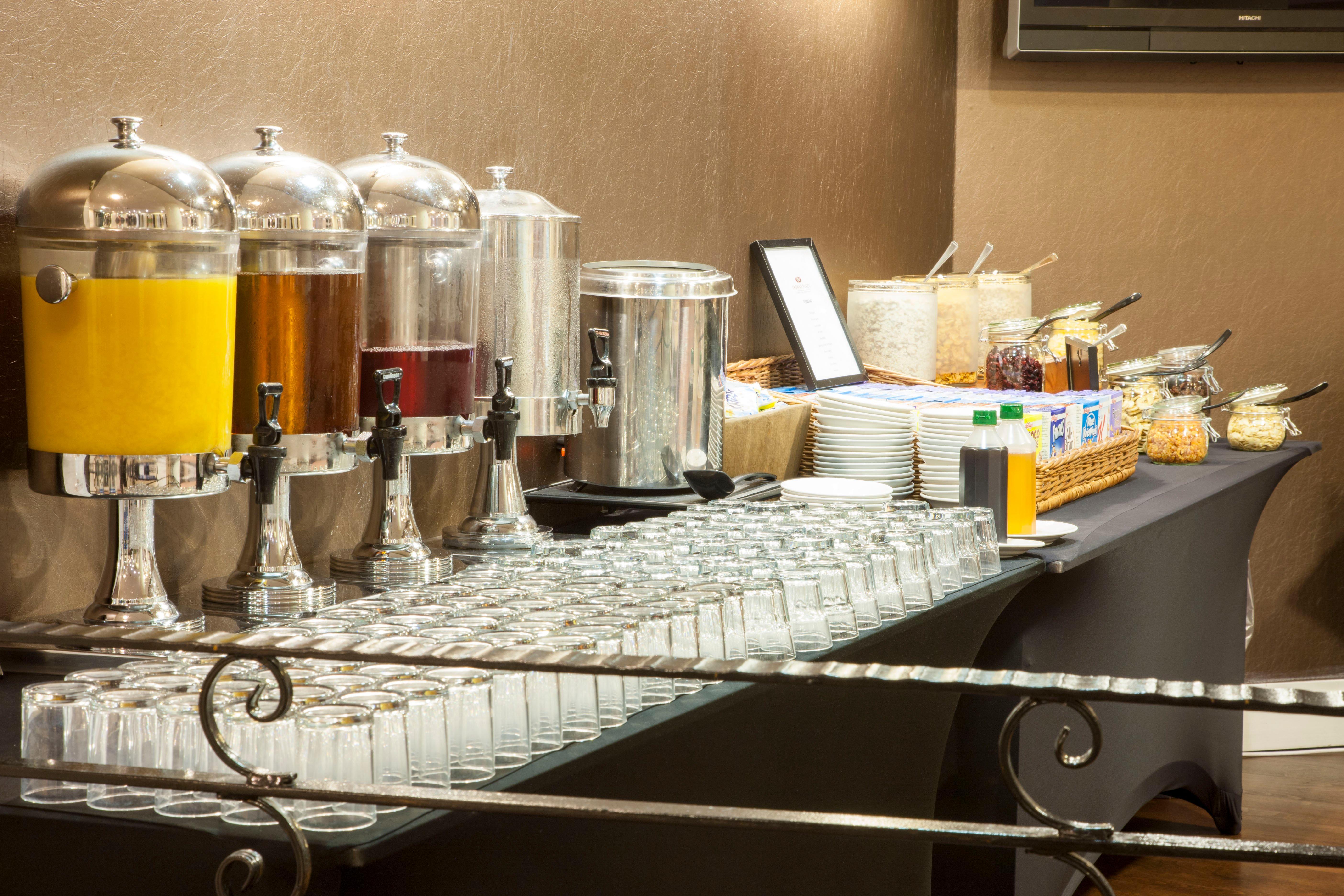 Crowne Plaza Liverpool - John Lennon Airport By Ihg Екстериор снимка