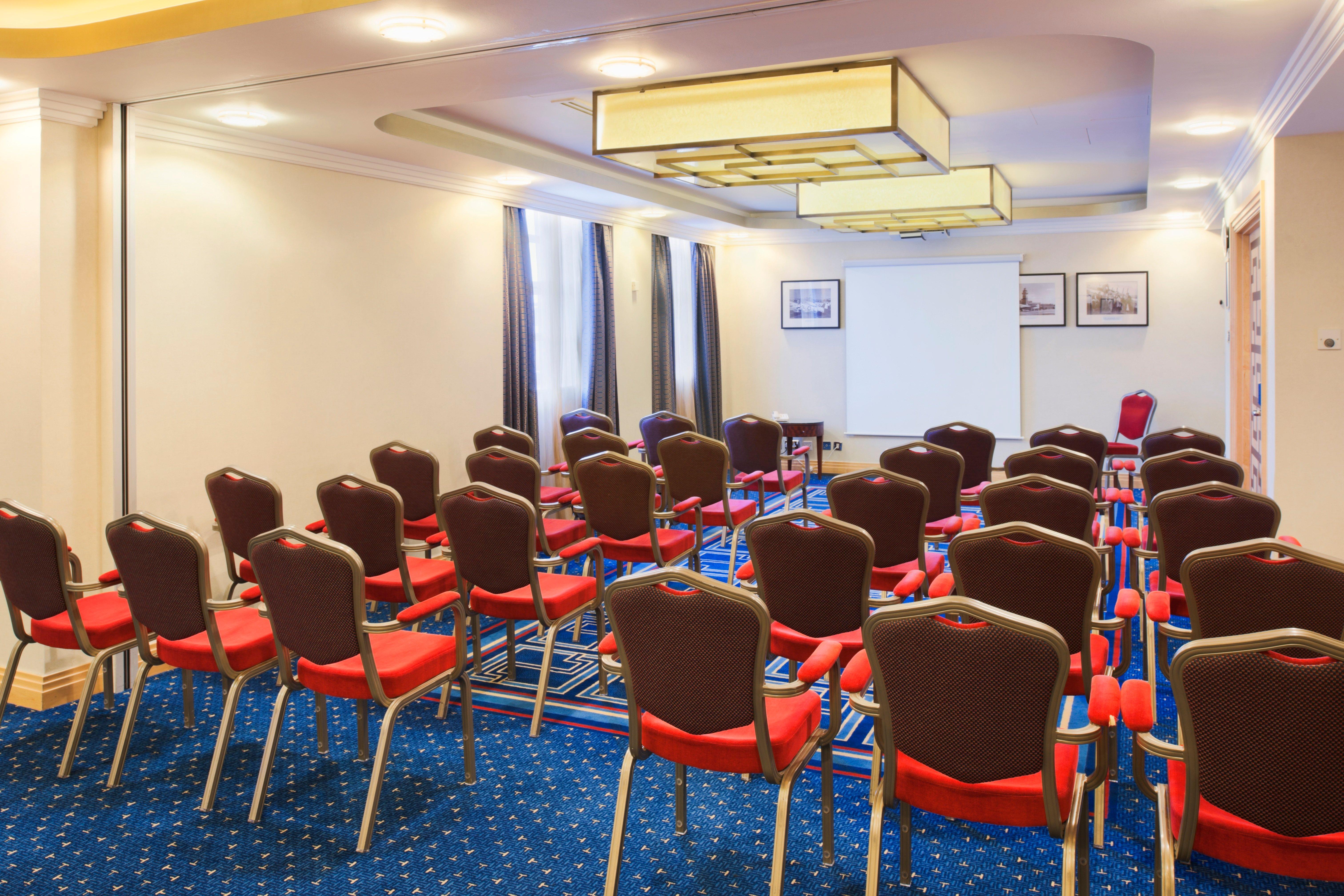 Crowne Plaza Liverpool - John Lennon Airport By Ihg Екстериор снимка