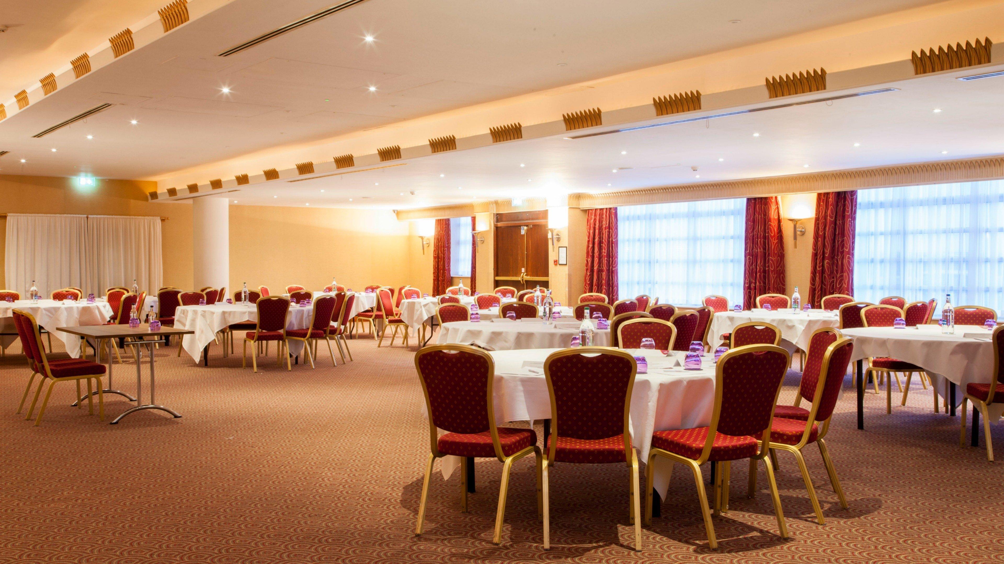 Crowne Plaza Liverpool - John Lennon Airport By Ihg Екстериор снимка
