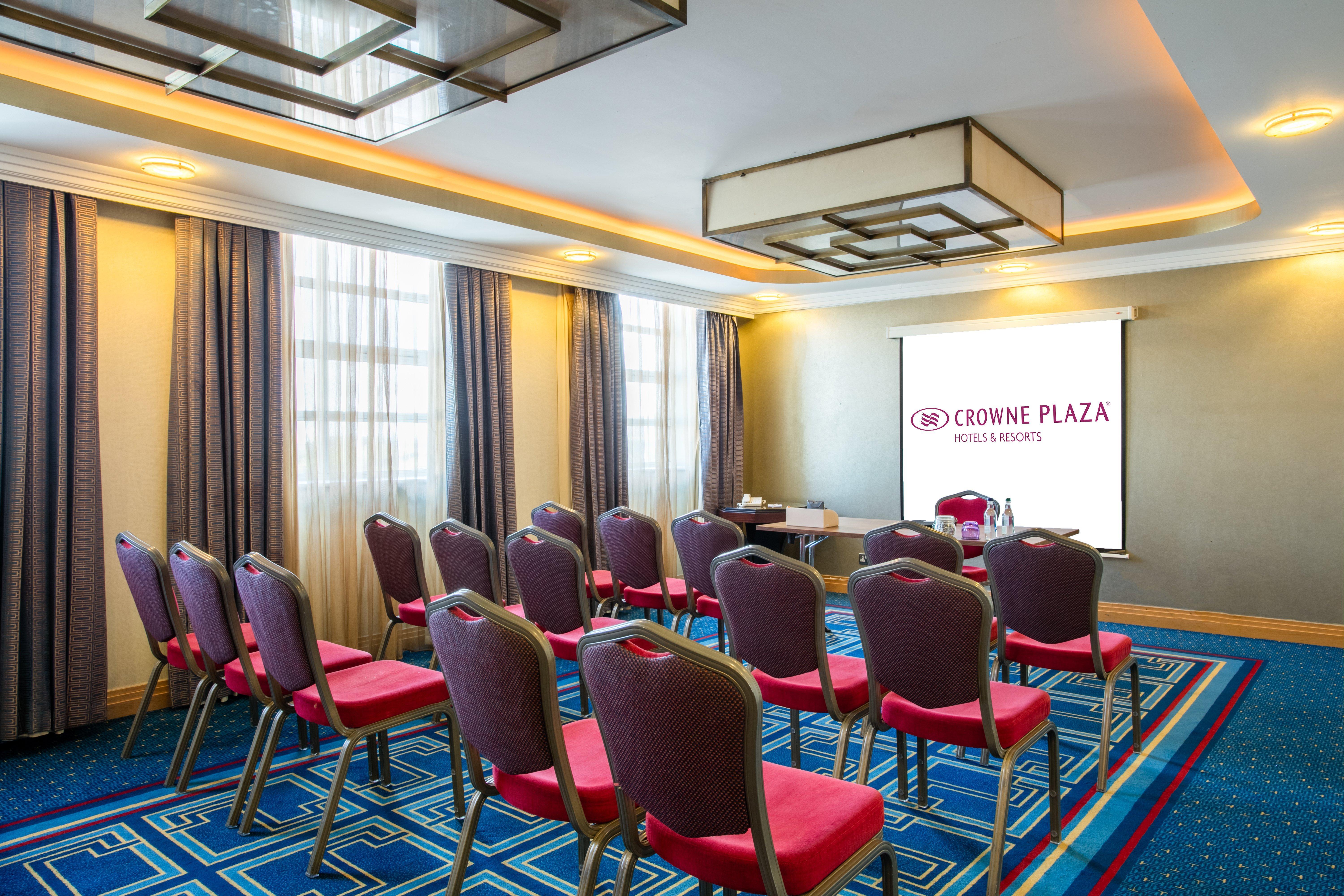 Crowne Plaza Liverpool - John Lennon Airport By Ihg Екстериор снимка